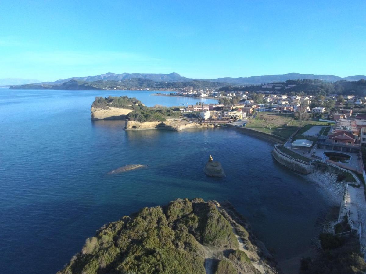 Beautiful Nearby Beach House With Garden, Private Pool And Large Yard Sidárion Eksteriør bilde