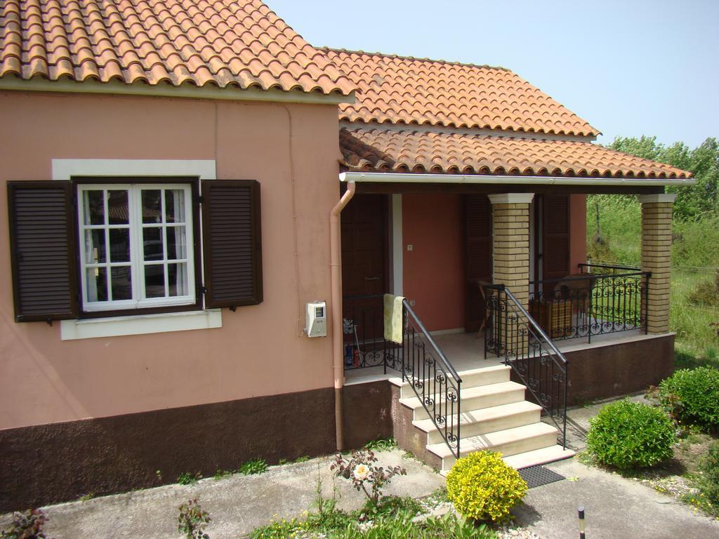 Beautiful Nearby Beach House With Garden, Private Pool And Large Yard Sidárion Eksteriør bilde